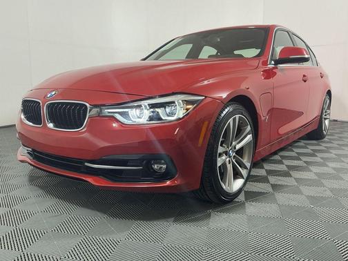 2018 BMW 330e iPerformance