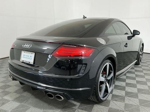 2022 Audi TTS 2.0T