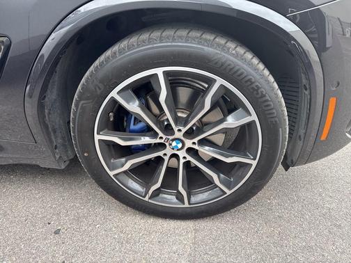 2024 BMW X3 M40i