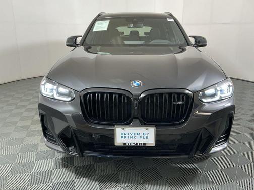 2024 BMW X3 M40i
