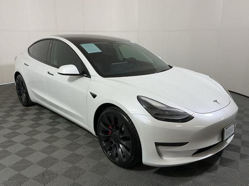 2023 Tesla Model 3 Performance