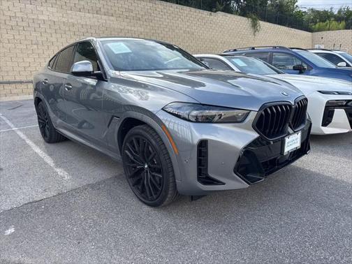 2025 BMW X6 xDrive40i