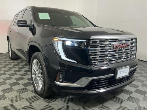 2024 GMC Acadia Denali