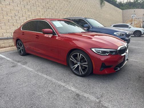 Melbourne Red Metallic 2021 BMW 330 330i