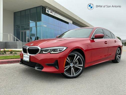 Melbourne Red Metallic 2021 BMW 330 330i