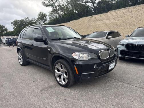 Black Sapphire Metallic 2013 BMW X5 xDrive35d