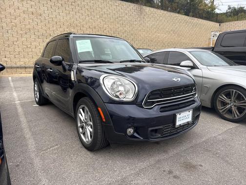 2016 MINI Countryman Cooper S