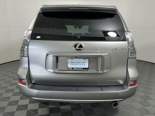 2022 Lexus GX 460 Premium