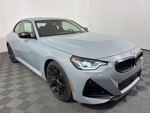 2025 BMW M240 i xDrive