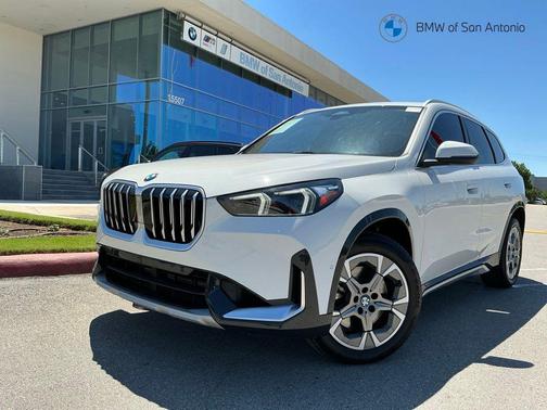 Alpine White 2025 BMW X1 xDrive28i