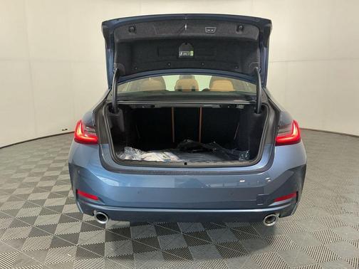 Arctic Race Blue Metallic 2026 BMW 330 NA