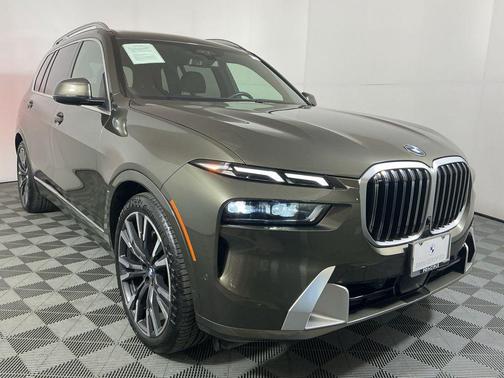 2024 BMW X7 xDrive40i