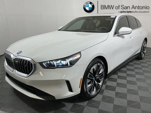 2024 BMW i5 eDrive40