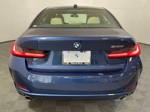 2023 BMW 330 330i