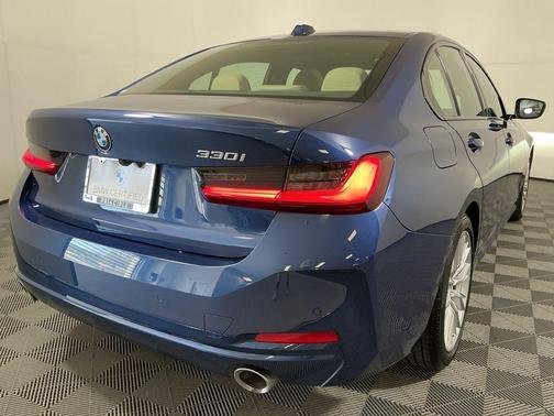2023 BMW 330 330i