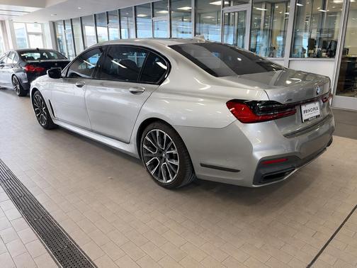 Donington Gray Metallic 2020 BMW 750 i xDrive