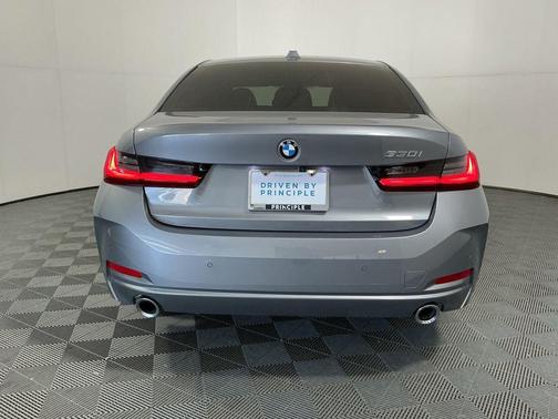 Skyscraper Grey Metallic 2026 BMW 330 NA