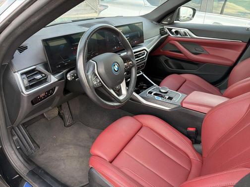 Black Sapphire Metallic 2023 BMW i4 Gran Coupe eDrive40
