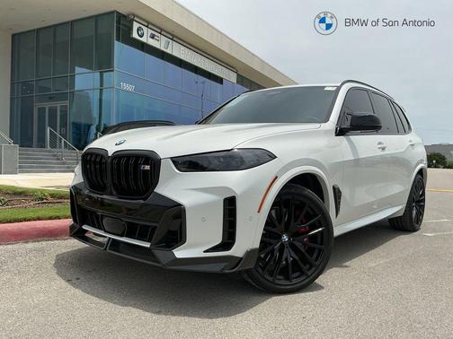 Mineral White Metallic 2025 BMW X5 M60i