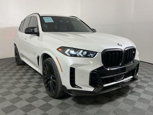 Mineral White Metallic 2025 BMW X5 M60i
