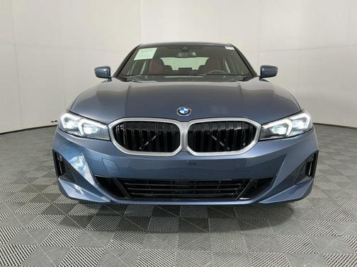 Arctic Race Blue Metallic 2025 BMW 330 330i