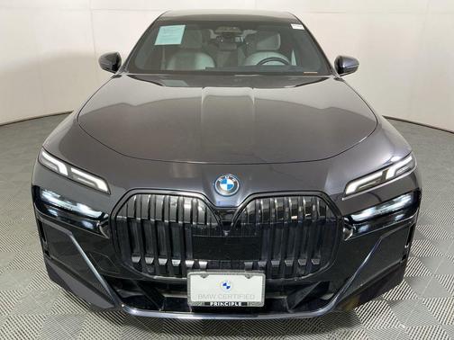 2024 BMW i7 xDrive60