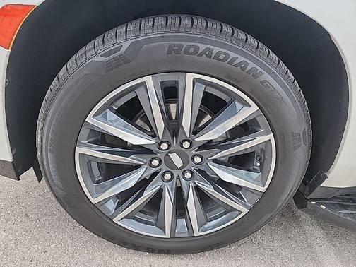 Crystal White Tricoat 2021 Cadillac Escalade Sport