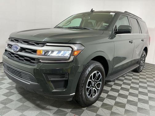 2022 Ford Expedition XLT