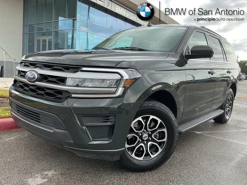 2022 Ford Expedition XLT