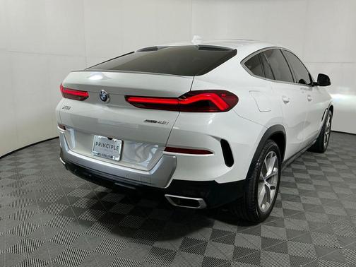 Alpine White 2020 BMW X6 sDrive40i