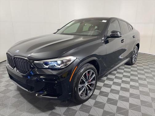 2022 BMW X6 xDrive40i