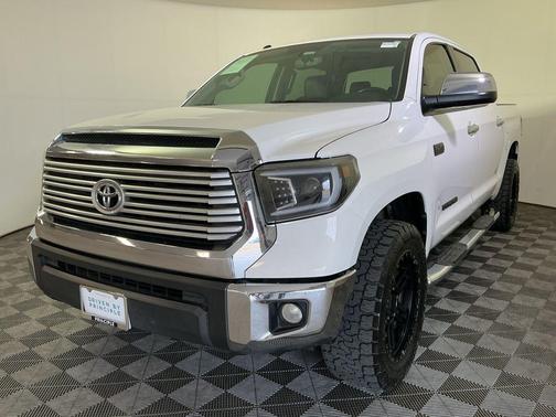 Super White 2017 Toyota Tundra Limited