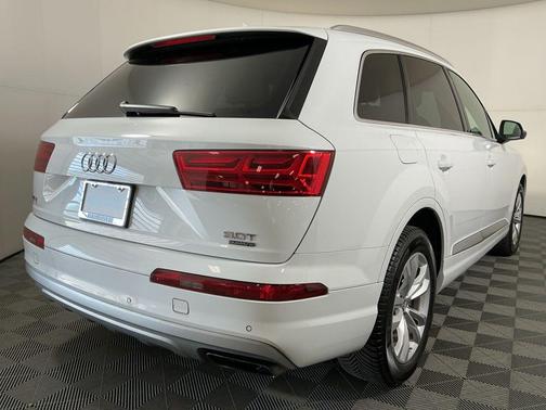 2018 Audi Q7 3.0T Premium Plus