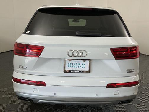 2018 Audi Q7 3.0T Premium Plus