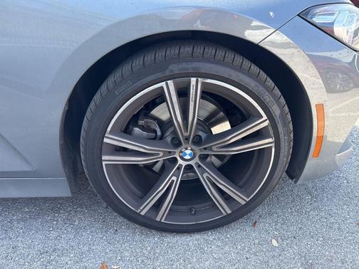 Skyscraper Grey Metallic 2023 BMW 330 330i