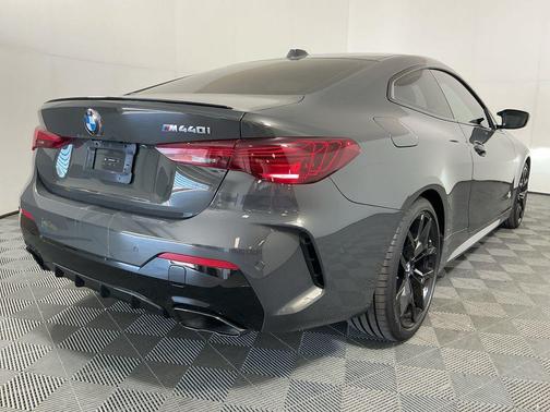 2026 BMW M440 i