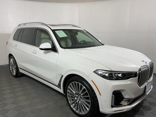 2019 BMW X7 xDrive50i