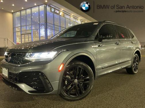 2022 Volkswagen Tiguan 2.0T SE R-Line Black