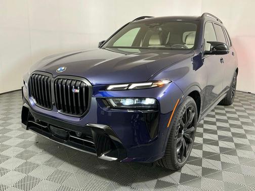 Tanzanite Blue II Metallic 2027 BMW X7 M60i