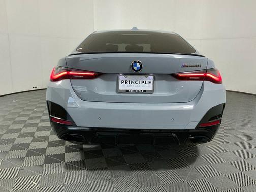 Brooklyn Gray Metallic 2024 BMW M440 i