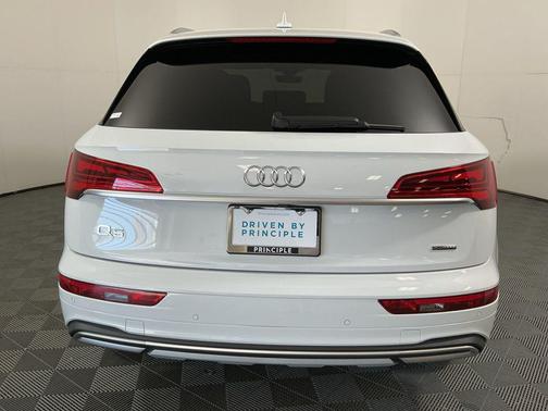 2021 Audi Q5 45 Premium