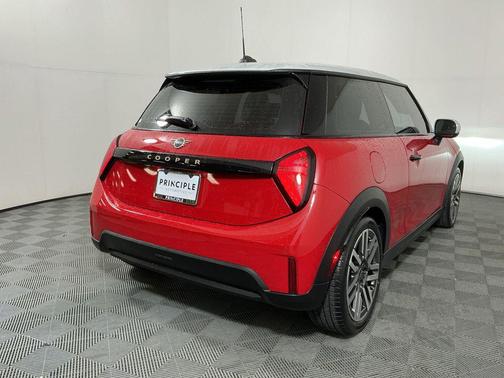 Chili Red 2025 MINI Hardtop Cooper