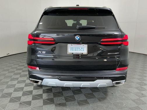 2025 BMW X5 sDrive40i