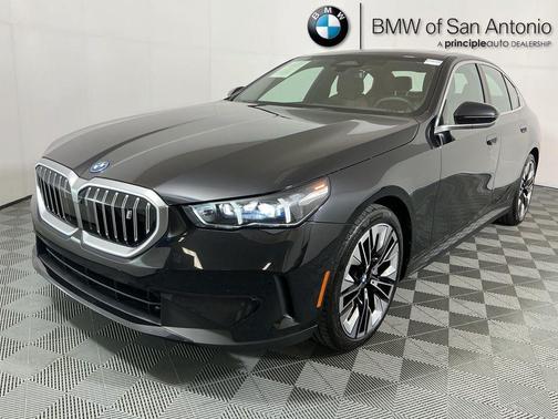 2025 BMW i5 eDrive40