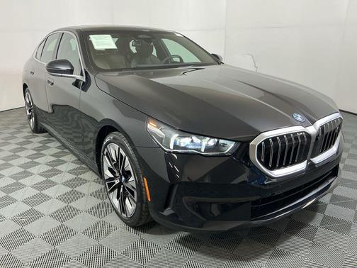 2025 BMW i5 eDrive40