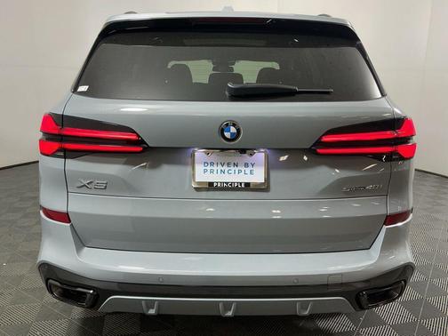 2026 BMW X5 sDrive40i