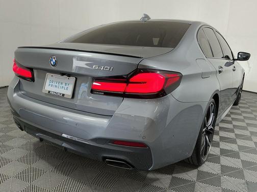 2023 BMW 540 i
