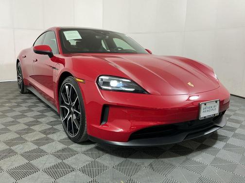 2025 Porsche Taycan 4S