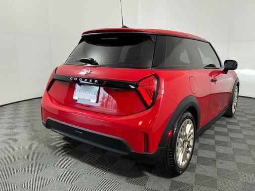 Chili Red 2025 MINI Hardtop Cooper S