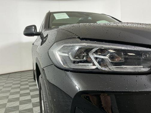 Jet Black 2024 BMW X3 sDrive30i